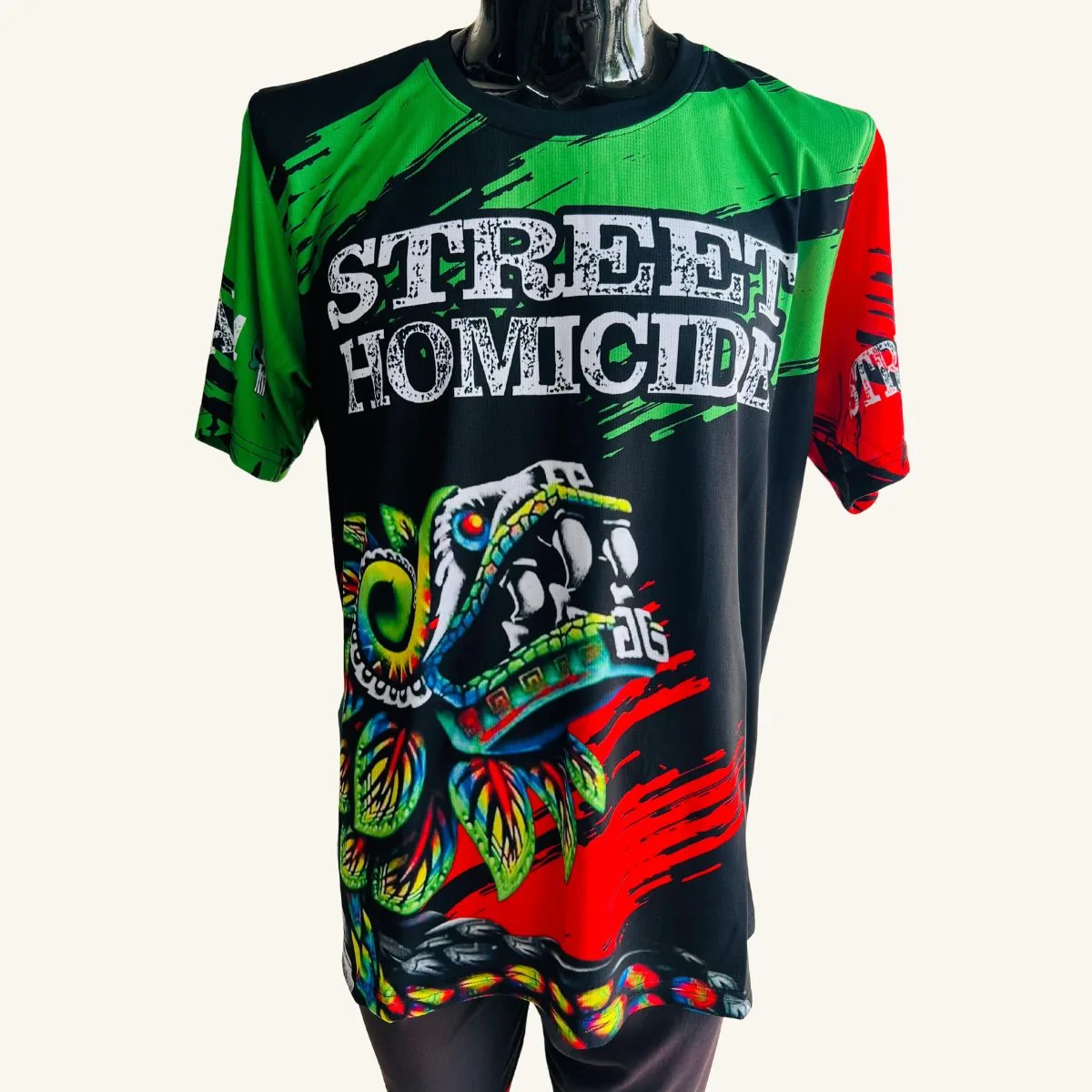 Playera personalizada para club de motociclistas Street Homicide, vista frontal con diseño de calavera