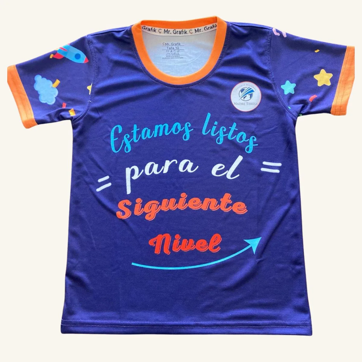 Playera personalizada de graduación para el Colegio Madre Teresa